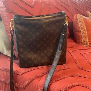 Louis Vuitton looping GM